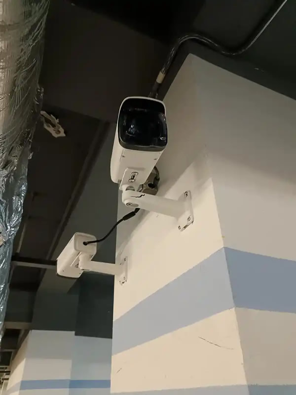 安装监控摄像头价格 监控摄像头安装收费